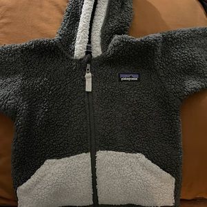 Patagonia sweat shirt